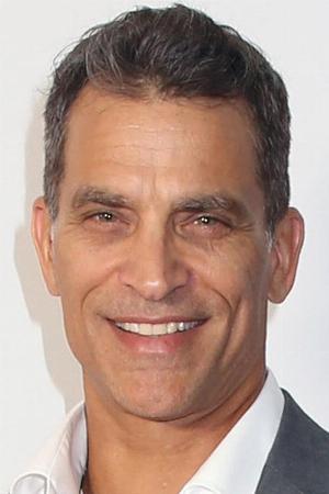 Johnathon Schaech