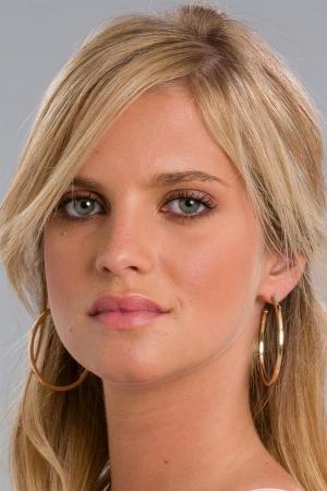Julia Palha