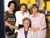 Juntas, pero no revueltas (TV Series) - 