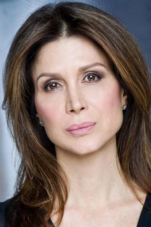 Lara Daans