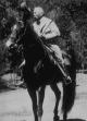 El Presidente de la República paseando a caballo en el bosque de Chapultepec (C)