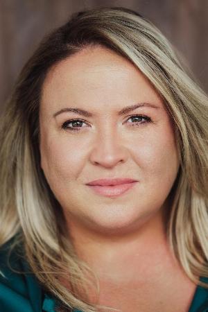 Leah MacRae