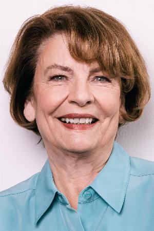 Louanne Stephens