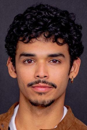 Luis Vegas
