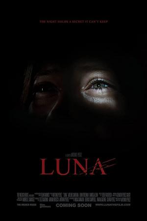 Luna (C)