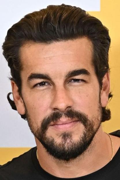 Mario Casas
