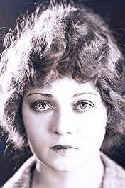 Mary Warren