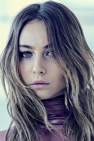 Mavournee Hazel