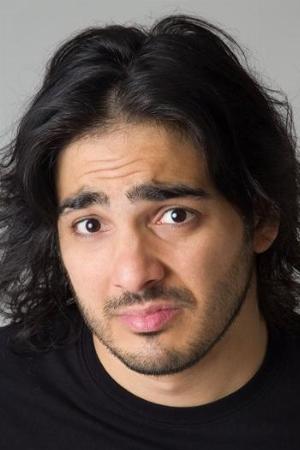 Max Angioni