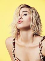Miley Cyrus: Bangerz Tour  - Promo