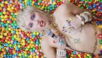 Miley Cyrus: Midnight Sky (Vídeo musical) - Fotogramas