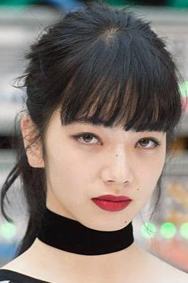 Nana Komatsu