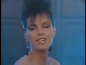 Pat Benatar: Lipstick Lies (Vídeo musical)