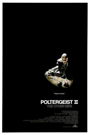 Poltergeist II: El otro lado