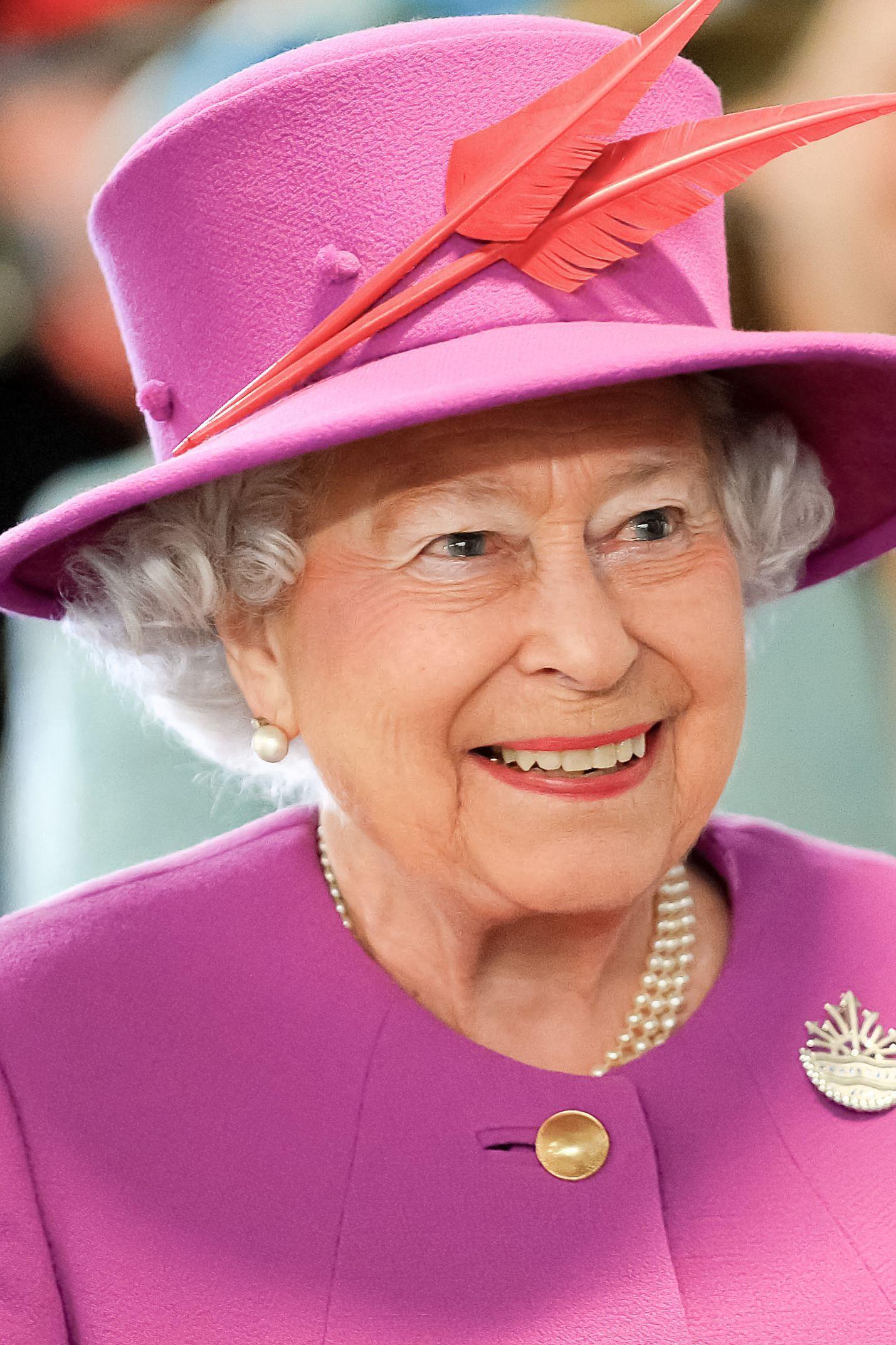 Queen Elizabeth II FilmAffinity