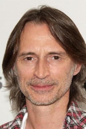 Robert Carlyle