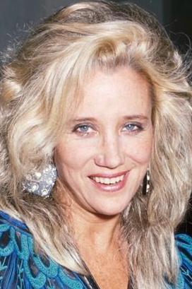 Sally Kirkland