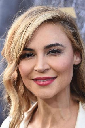 Samaire Armstrong