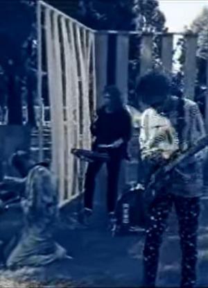 Soda Stereo: No necesito verte (para saberlo) (Music Video)