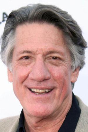 Stephen Macht