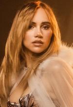 Suki Waterhouse: Model, Actress, Whatever (Vídeo musical)