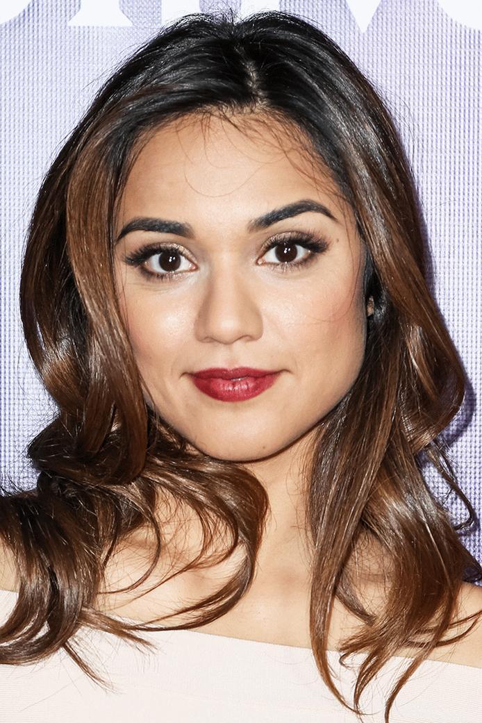 Summer Bishil - FilmAffinity