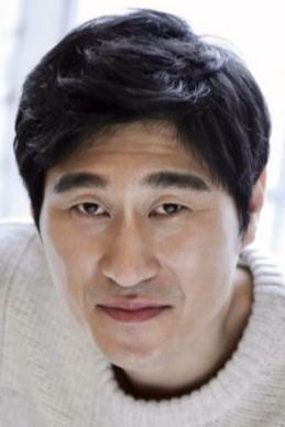Tae-Hyung Lee