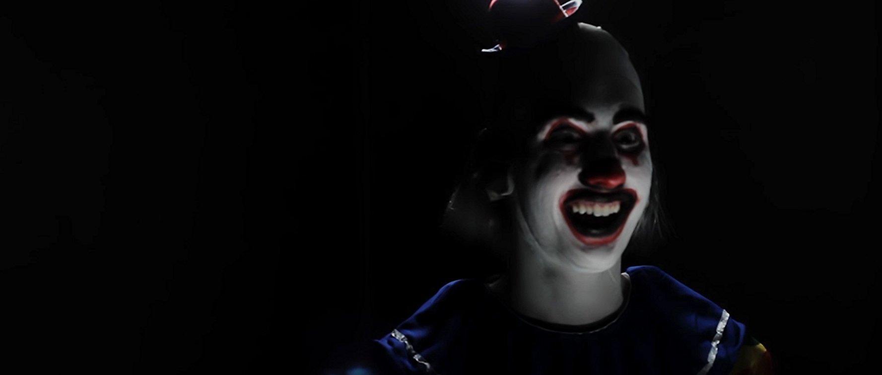 The Clown Statue (C) (2012) - FilmAffinity