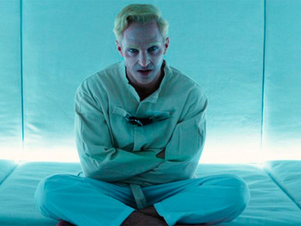 Image gallery for The Laughing Man (S) - FilmAffinity