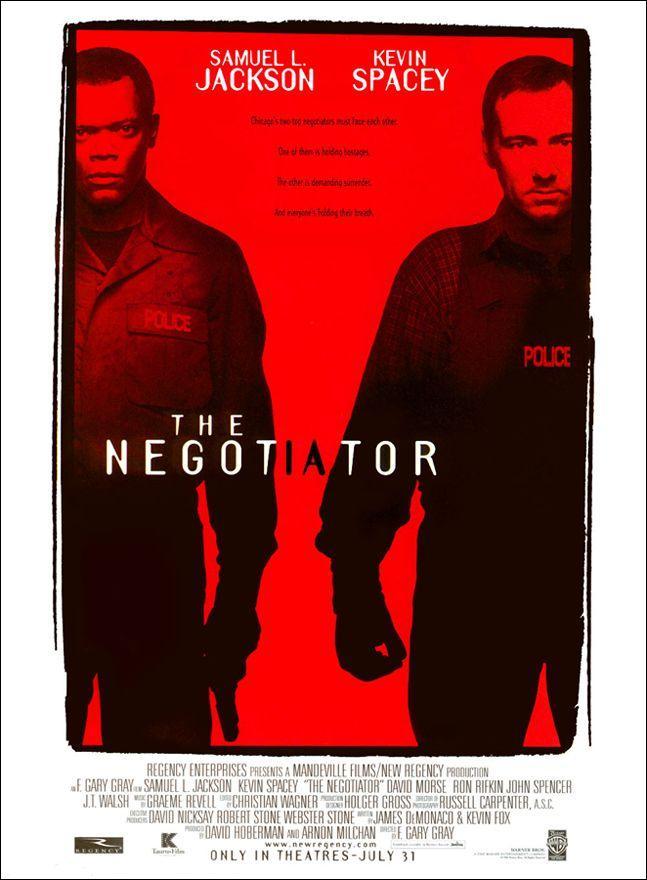 Grandes Fracasos del Cine - Página 13 The_negotiator-316036610-large
