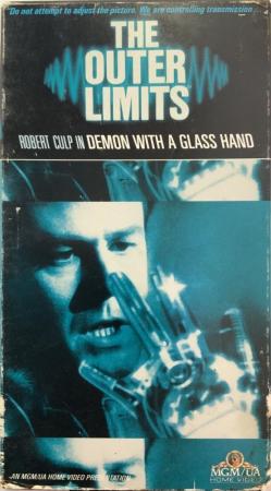 Más allá del límite: Demon with a Glass Hand (TV)