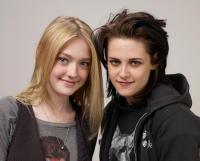 Dakota Fanning & Kristen Stewart