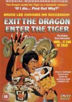 Sale el Dragón, entra el Tigre  - Posters