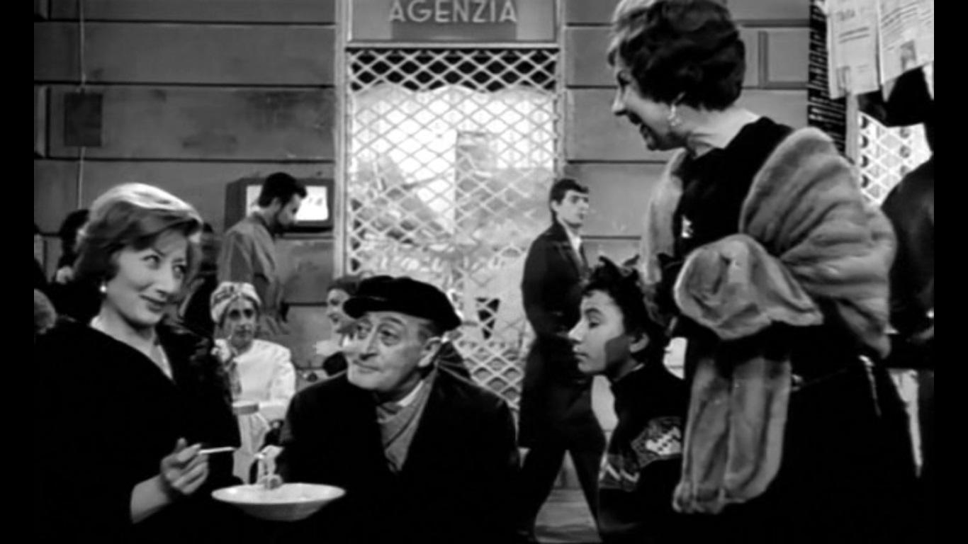 Totò, Peppino e la dolce vita (1961) - IMDb