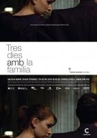 Three Days with the Family (Tres días con la familia)  - Poster / Main Image