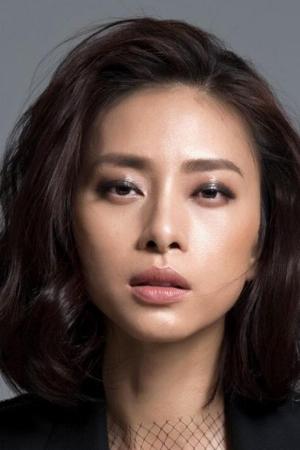 Veronica Ngo