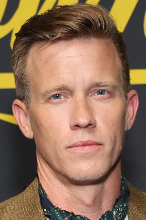 Warren Kole