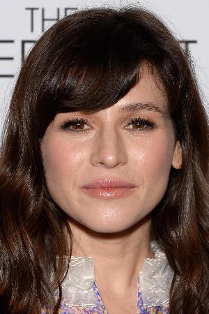 Yael Stone