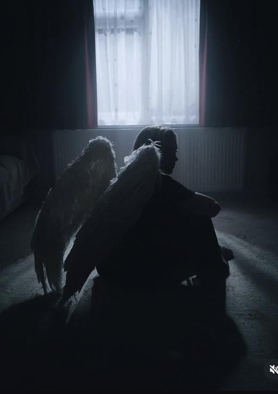 Yungblud: Zombie (Music Video)
